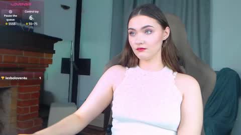 Snapshot of kira_jin chatting on February 11, 11:53 am kira_jin online show from February 11, 11:53 am