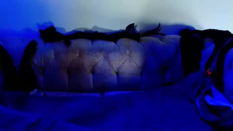 kira online show from October 19, 12:10 pm