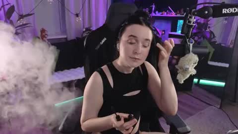 Kira    online show from March 21, 6:56 pm