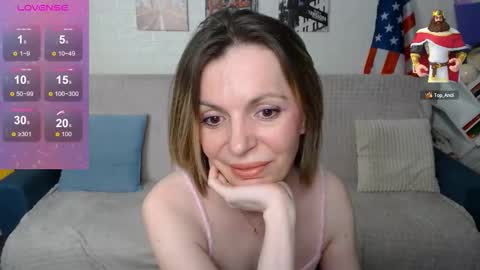 kiramartins cat online show from September 21, 8:13 pm