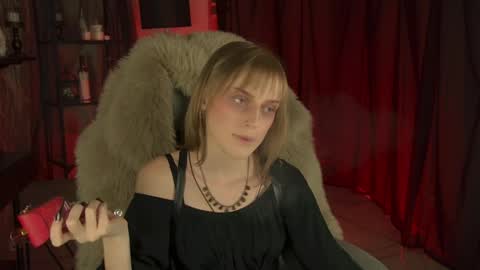 Kira online show from April 4, 11:56 pm