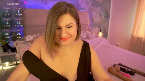 Kira online show from April 9, 8:53 am