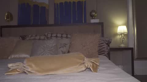 kirasunny online show from November 5, 9:28 pm