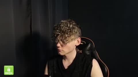 Kirill and Andrey online show from January 31, 8:17 pm