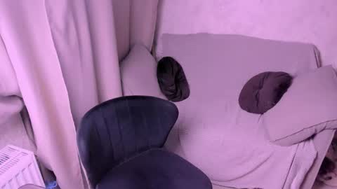 Snapshot of kirraa_ chatting on February 26, 7:53 pm Kira online show from February 26, 7:53 pm