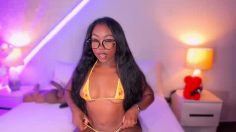 kishalove_ online show from March 22, 11:25 am