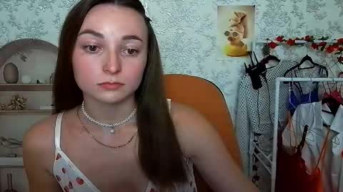 Snapshot of kiss_shy chatting on October 11, 3:26 pm Valeria online show from October 11, 3:26 pm