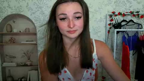 Snapshot of kiss_shy chatting on September 23, 10:20 am Valeria online show from September 23, 10:20 am
