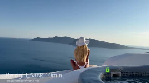 Alexandra online show from September 16, 8:23 pm