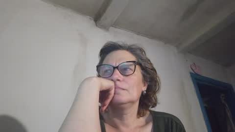 kissandvibe online show from March 25, 8:26 pm