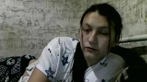 kiti_kitiss online show from January 5, 5:30 pm