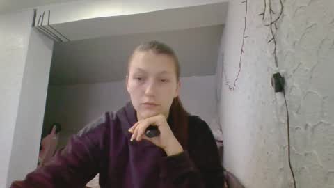 kiti_kitiss online show from February 5, 1:58 pm