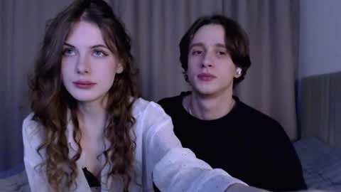 kitkatsweetspot online show from January 6, 4:33 pm