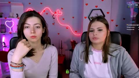 kitniss online show from April 1, 7:22 pm