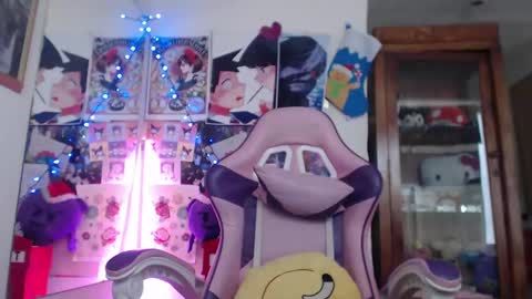 Ari Keimiwrights  online show from December 7, 8:55 pm