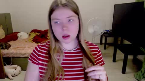 Jennyblonde and Emmabrunette online show from January 12, 3:30 pm