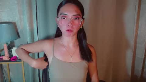 Snapshot of kitteylovesyou chatting on September 12, 12:34 am KITTY online show from September 12, 12:34 am