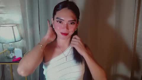 Snapshot of kitteylovesyou chatting on September 11, 12:23 am KITTY online show from September 11, 12:23 am