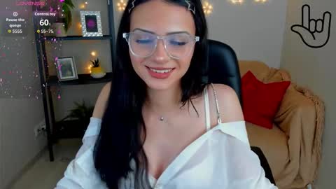 Kitti online show from October 9, 2:50 am