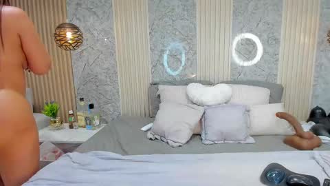 Snapshot of kitty__diamond_ chatting on February 26, 3:57 am kitty__diamond_ online show from February 26, 3:57 am