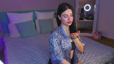 kitty_cut1ee_ online show from March 3, 7:48 am