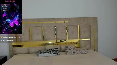 Kitty Rave online show from September 11, 2:07 pm