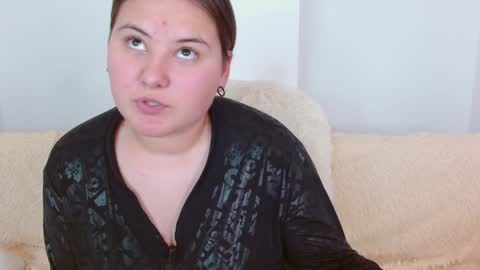  Ariana  online show from January 10, 2:04 am