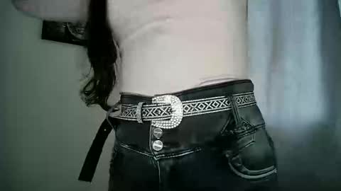 kittyholeshot87 online show from October 23, 3:46 pm