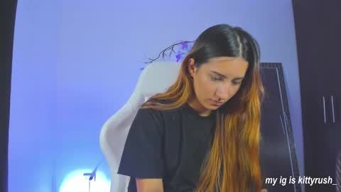 kitty online show from February 3, 3:15 am