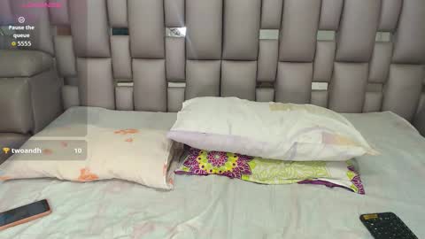 kittywhiteass online show from October 23, 3:41 am