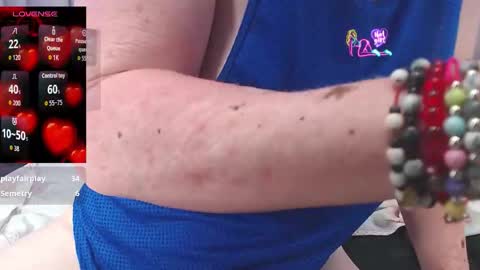 kittywhiteass online show from February 8, 1:14 pm