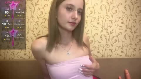 kittywithu online show from September 18, 4:55 pm