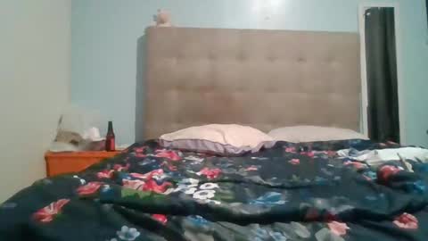 kivs19 online show from October 6, 2:51 am