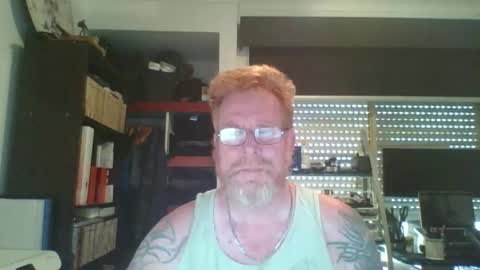 kiwi_boss61 online show from November 18, 12:02 am