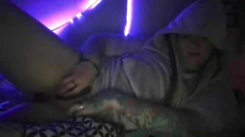 kiwistar2079 online show from March 17, 8:08 am