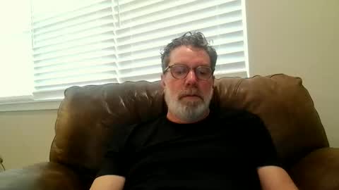 KJF online show from April 22, 6:04 pm