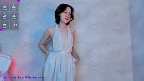 Snapshot of klary_moon chatting on September 13, 4:20 pm Lisa online show from September 13, 4:20 pm