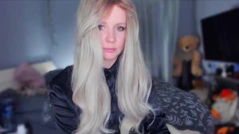 Klementinafanslyklementina6661 online show from February 7, 9:29 pm