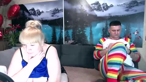 Snapshot of kleosnow chatting on February 24, 12:16 pm Kleosnow online show from February 24, 12:16 pm