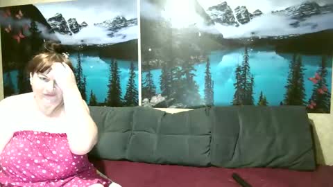 Snapshot of kleosnow chatting on October 17, 6:45 pm Kleosnow online show from October 17, 6:45 pm