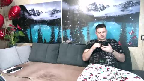 Snapshot of kleosnow chatting on March 10, 8:50 am Kleosnow online show from March 10, 8:50 am