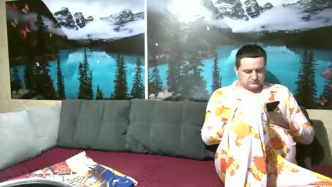 Kleosnow online show from April 6, 7:53 am