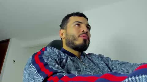 klinsmannwalton online show from November 3, 11:17 pm