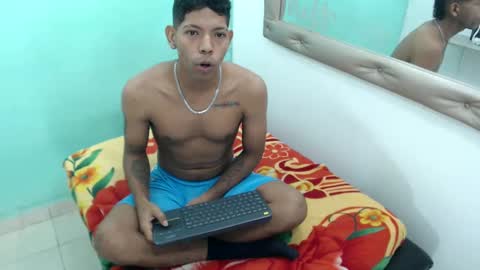 Snapshot of kloe_matias chatting on September 20, 3:42 am kloe matias online show from September 20, 3:42 am