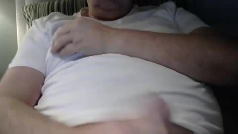 Snapshot of knarfiztrh chatting on October 20, 7:46 am knarfiztrh online show from October 20, 7:46 am