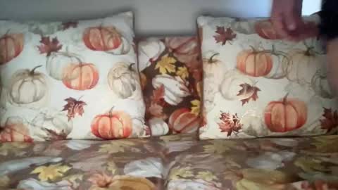 knextdoor online show from October 24, 3:24 pm