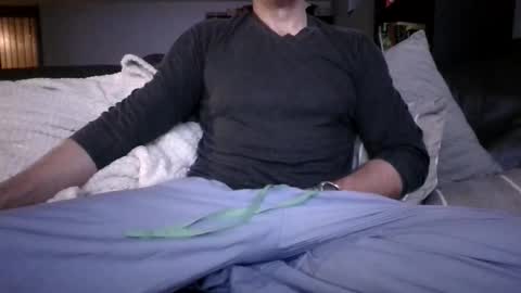 Knight3975 online show from February 20, 6:26 am