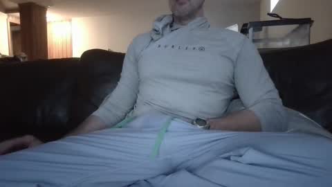 Snapshot of knight3975 chatting on March 7, 4:33 pm Knight3975 online show from March 7, 4:33 pm
