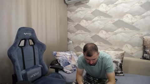 Snapshot of knight_5 chatting on September 14, 9:00 am Carter. online show from September 14, 9:00 am