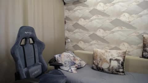 Snapshot of knight_5 chatting on September 24, 9:38 am Carter. online show from September 24, 9:38 am